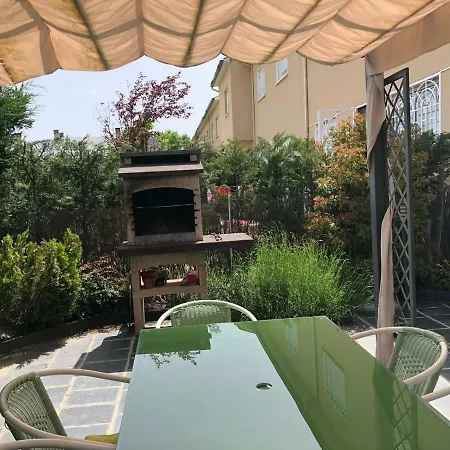 Feriehus Serengueti Los Ángeles de San Rafael